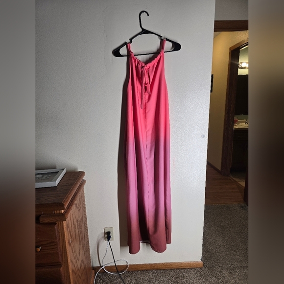 Pink Halter Sundress Maxi for Cocktail - Picture 4 of 4